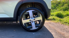 Hyundai INSTER 85kW 02 49kWh 5dr Auto Electric Hatchback